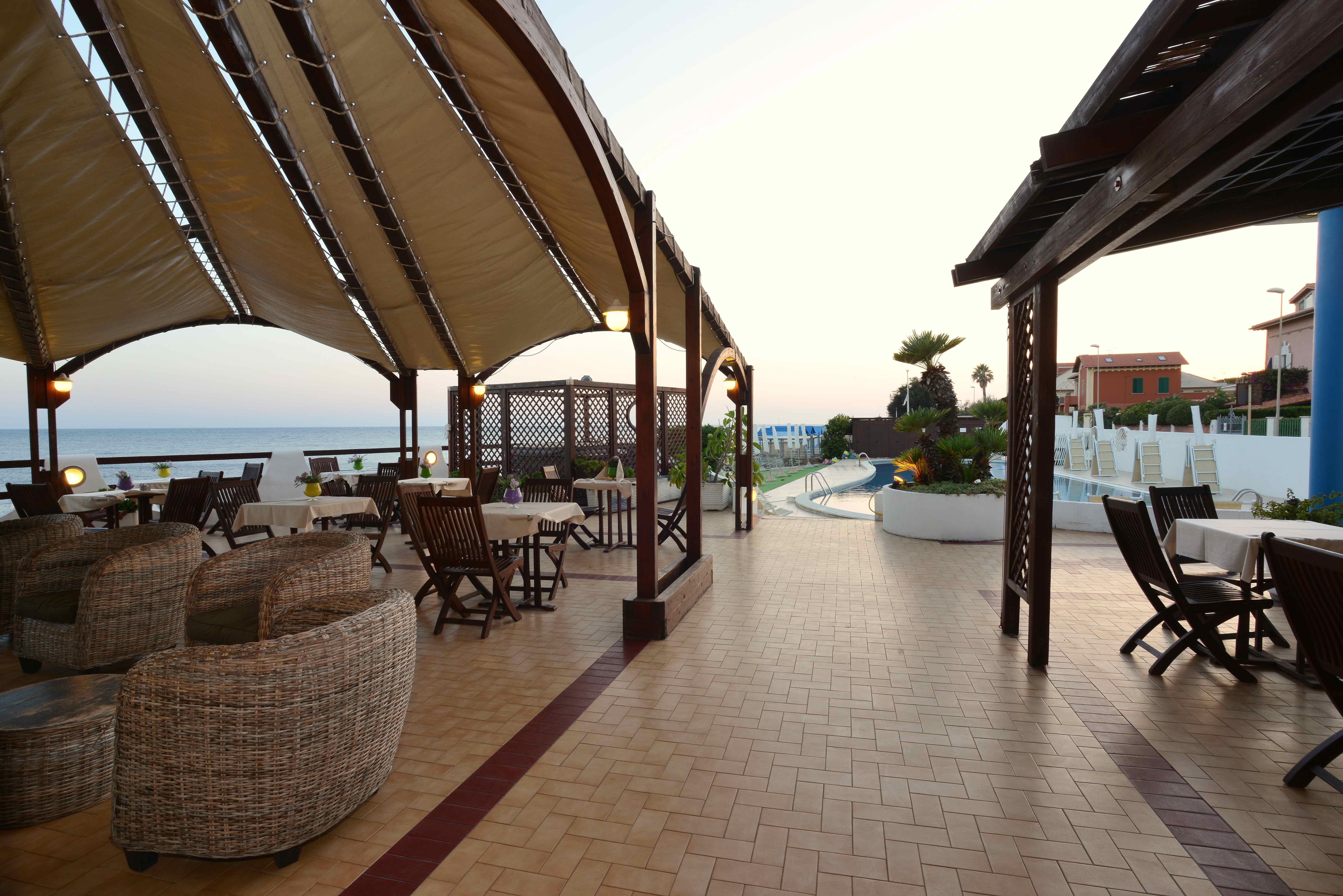 Hotel Cavalluccio Marino Santa Marinella Eksteriør bilde